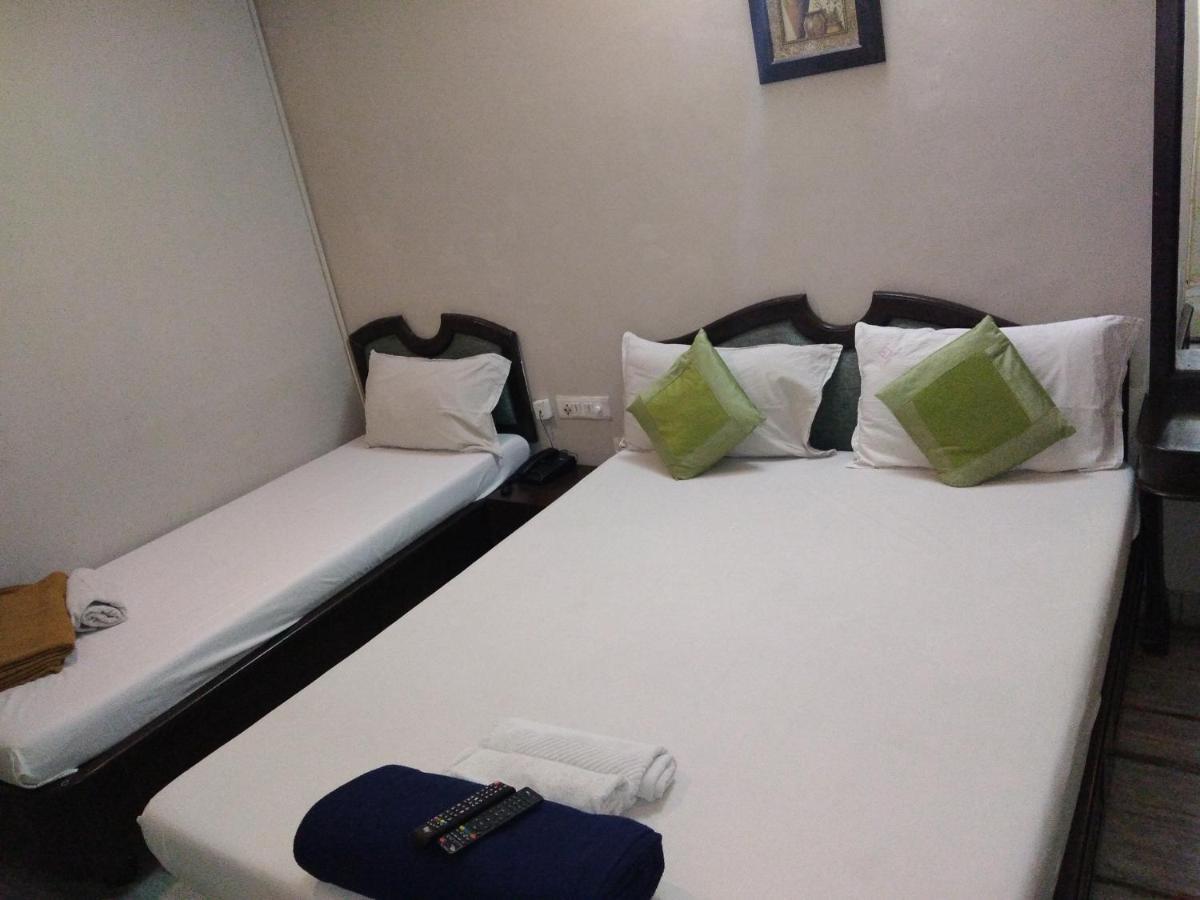 Grand Tower Chennai Otel Dış mekan fotoğraf