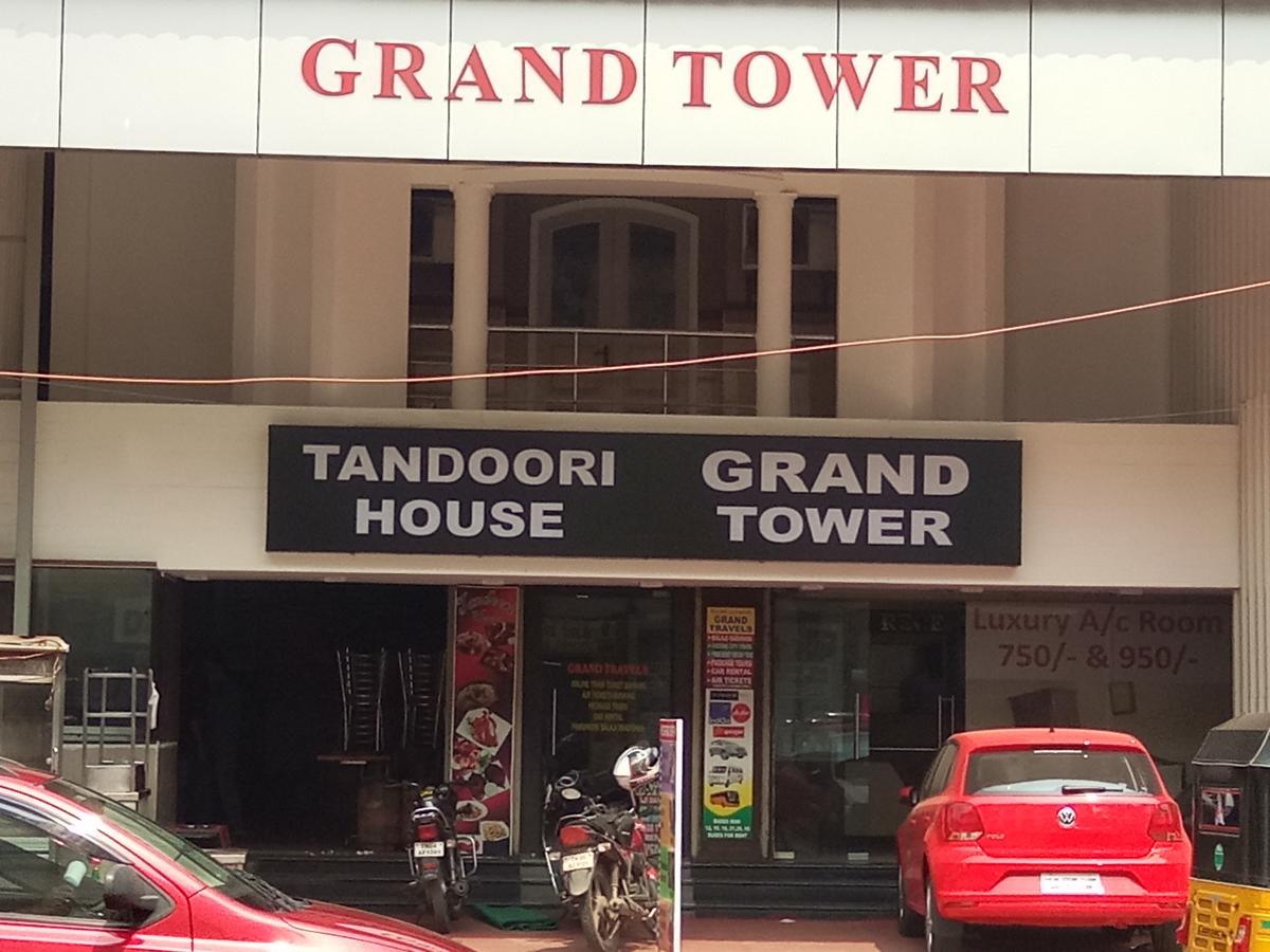 Grand Tower Chennai Otel Dış mekan fotoğraf